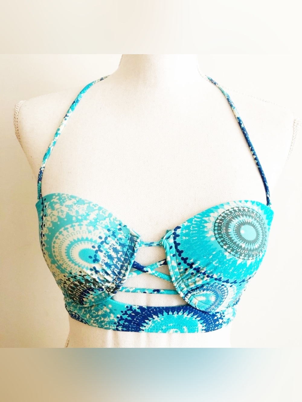 Rue Bleu by Rue 21 Boho Blue Print Halter Bikini Top Size Small